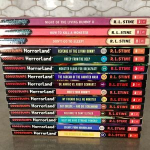 GOOSEBUMPS Horrorland Books